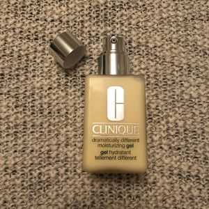 New Clinique Moisturizing Gel